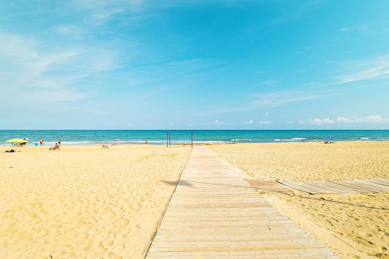 Infinity Beach Torrevieja Exterior foto
